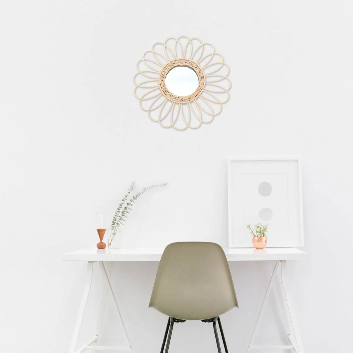 Ręcznie wykonane lustro ścienne wiklinowe