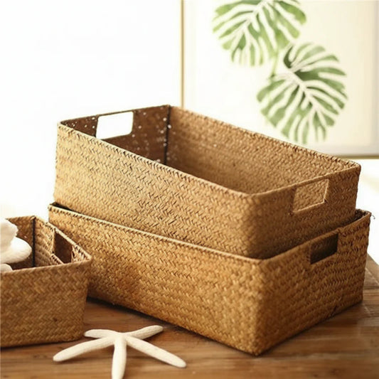 Kosz wiklinowy do przechowywania z uchwytem