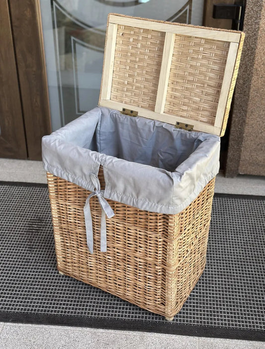 Kosz wiklinowy na pranie z wyściółką