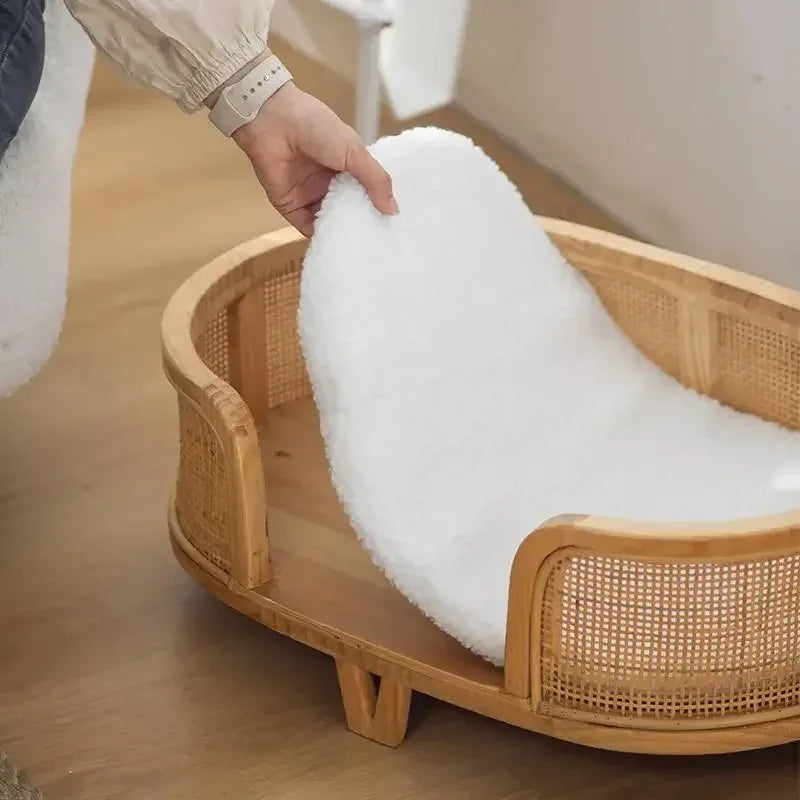 Nowoczesny kosz wiklinowy dla kota