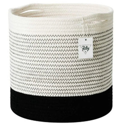 Osłonka wiklinowa na donicę – kaktus