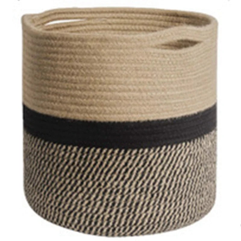 Osłonka wiklinowa na donicę – kaktus